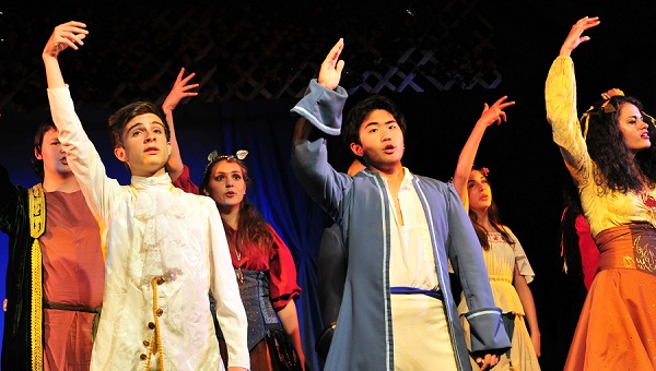 Students performing in Summer Conservatory